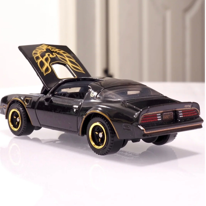 Modèle de voiture miniature en - Vintage Toys Collector avis et prix