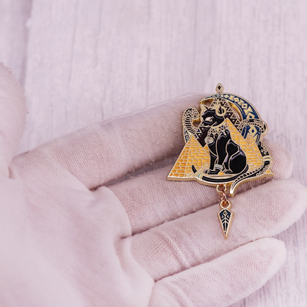Broche Émail Vintage Exotique, - Vintage Collectible Pins avis et prix